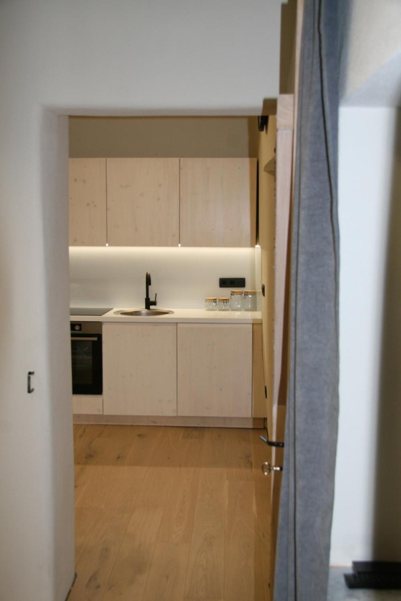 Terasse Jeruzalem Apartments Hermanci المظهر الخارجي الصورة